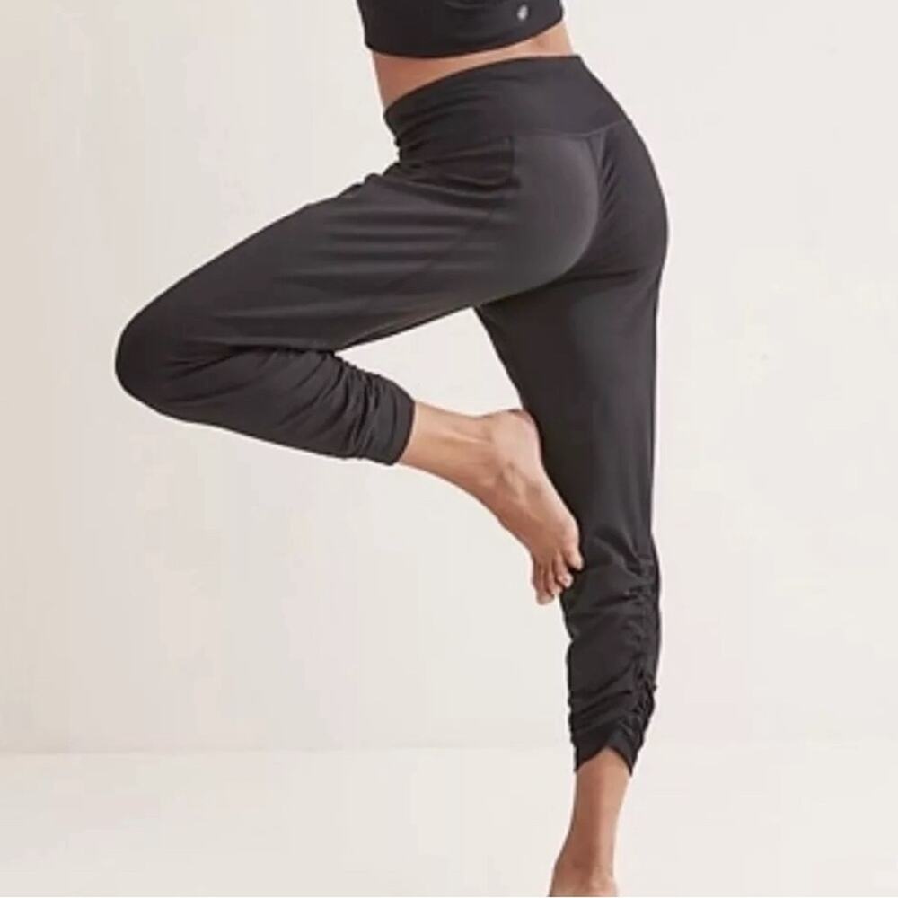 Athleta Barre Cinch Leg Dancer Leggings Black Size XS